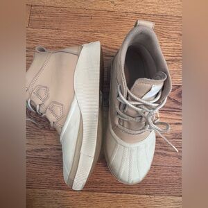 Sorel Women's Boots Waterproof Ankle Boots - Size 7 Cream Beige